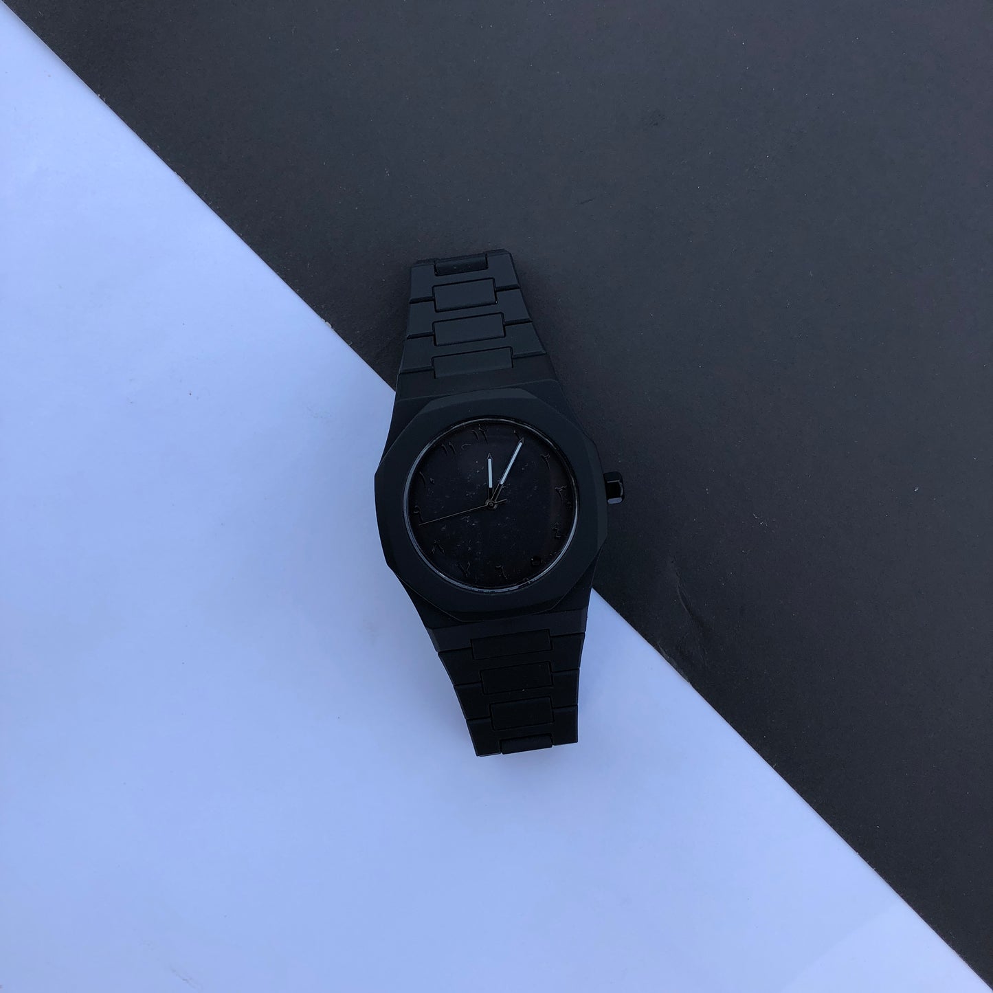 Black Arabic - AURA Watch