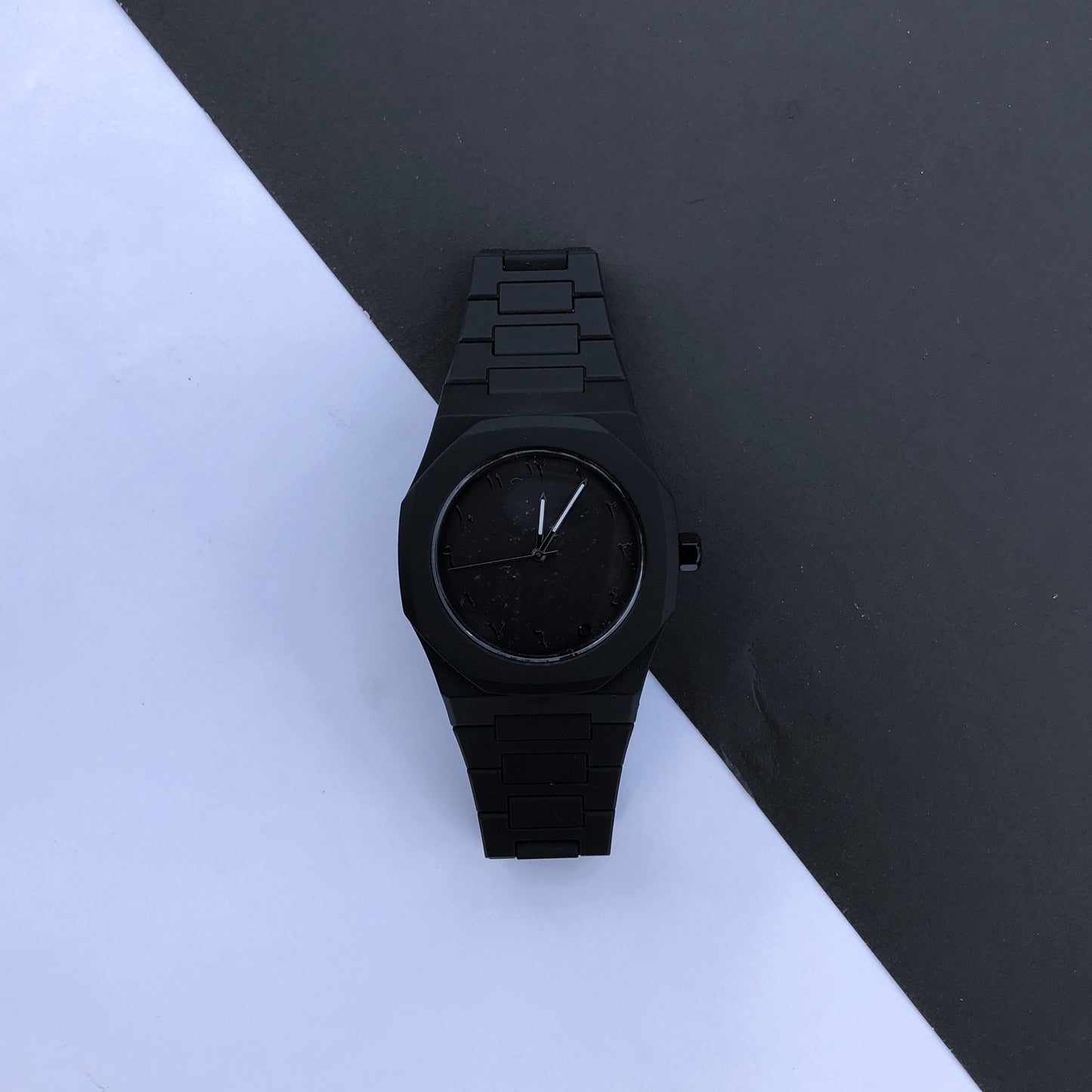 Aura Watch - Black Arabic